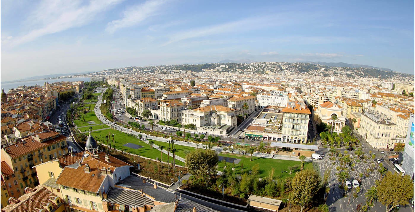 La promenade du Paillon vue du ciel. © Péna Paysages. La promenade du Paillon vue du ciel. © Péna Paysages.