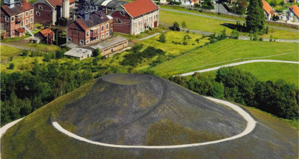 Le d&eacute;fi d'une reconnaissance territoriale en reconstruction