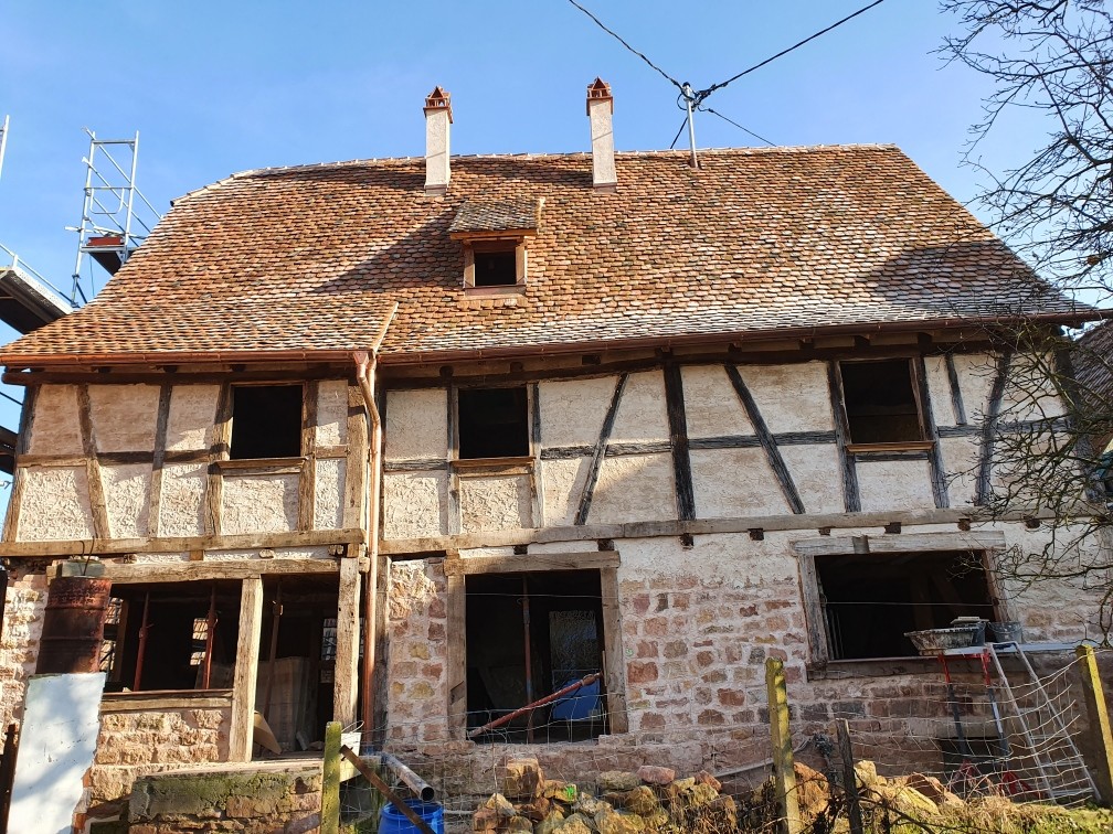 L’arrière de la maison dans son état actuel ;  l’aménagement a recueilli l’avis favorable de l’ABF  Nord Alsace Sandu Hangan. © Carole Waldvogel.